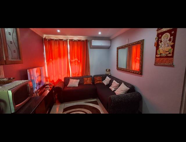 2 BEDROOM APARTMENT FOR SALE IN WATSONIA